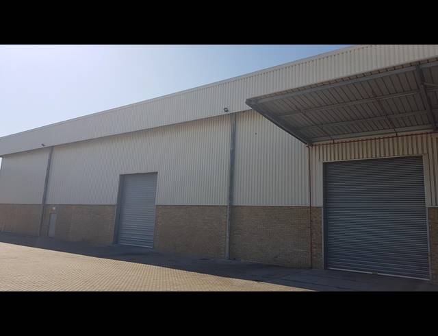 2,025M² FACTORY TO LET IN BLACKHEATH INDUSTRIAL
